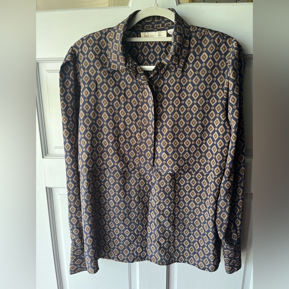 VINTAGE La Chine Classic Elegant Button Down Shirt Gold and Blue, Women’s Sz 10